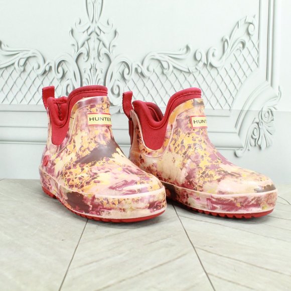 Hunter x Target Kid's Red Printed Chelsea Rubber Rain Boots Size 9 - Picture 3 of 9